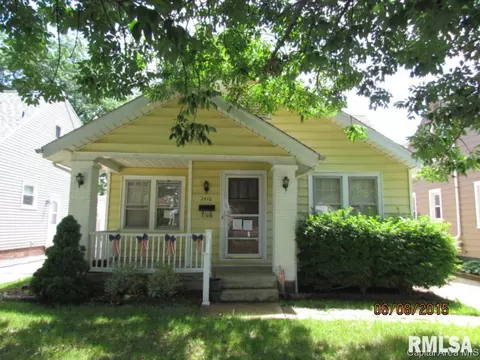 2416 S 7th St, Springfield, IL 62703 photo 1