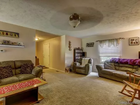 3704 Viking Blvd, Springfield, IL 62712 photo 4