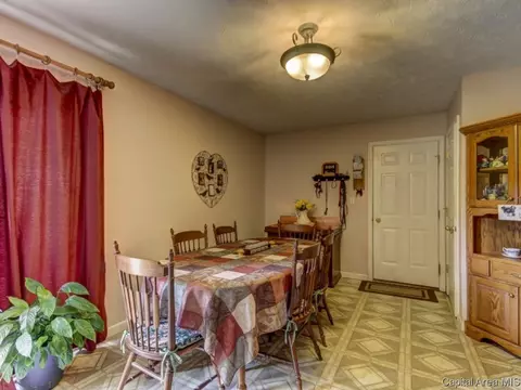 3704 Viking Blvd, Springfield, IL 62712 photo 11