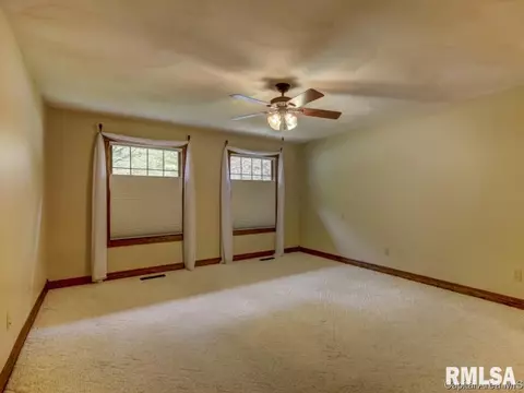 8125 Hunt Rd, Springfield, IL 62712 photo 21