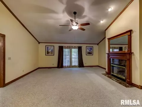8125 Hunt Rd, Springfield, IL 62712 photo 17