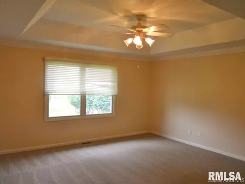3904 Huxley, Springfield, IL 62711 photo 9