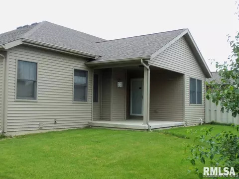 2914 Cindy Ln, Springfield, IL 62711 photo 2