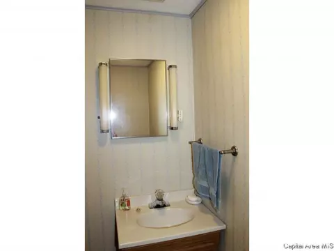 3004 Sherborn Rd, Springfield, IL 62702 photo 10