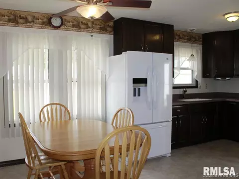 3004 Sherborn Rd, Springfield, IL 62702 photo 3
