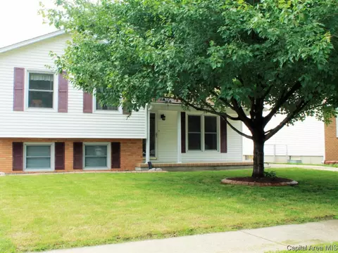 3004 Sherborn Rd, Springfield, IL 62702 photo 1