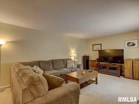 72 Mesa, Springfield, IL 62702 photo 4