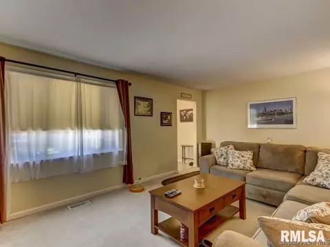 72 Mesa, Springfield, IL 62702 photo 2
