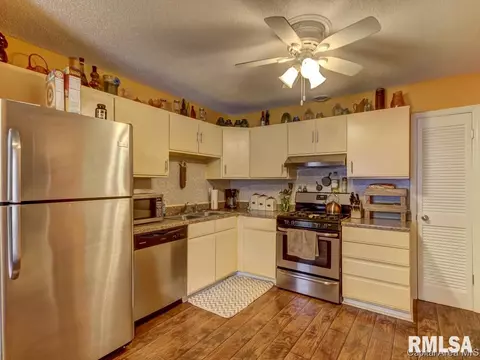2514 Burton, Springfield, IL 62703 photo 16