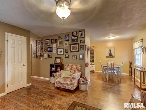 2514 Burton, Springfield, IL 62703 photo 6