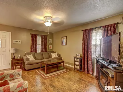 2514 Burton, Springfield, IL 62703 photo 4