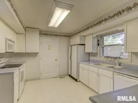 114 Seminole Drove, Springfield, IL 62704 photo 30