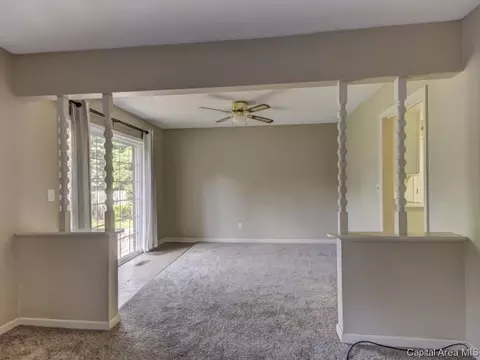 114 Seminole Drove, Springfield, IL 62704 photo 15