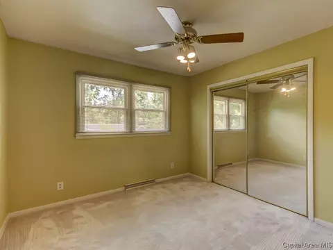834 Roanoke Dr, Springfield, IL 62702 photo 21
