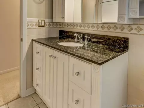834 Roanoke Dr, Springfield, IL 62702 photo 16