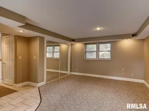 834 Roanoke Dr, Springfield, IL 62702 photo 25