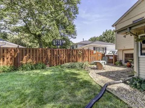 107 Radcliff Rd, Springfield, IL 62703 photo 28