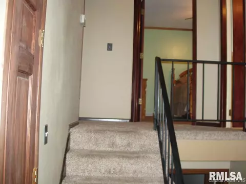1952 Stanhope Rd, Springfield, IL 62702 photo 5