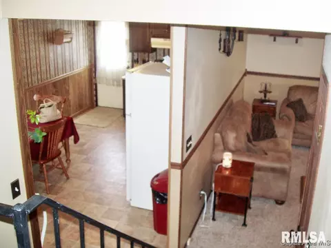 1952 Stanhope Rd, Springfield, IL 62702 photo 2