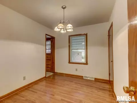 1836 Black Ave, Springfield, IL 62702 photo 13