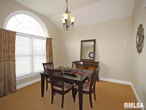 496 Woodbridge Rd, Springfield, IL 62711 photo 13