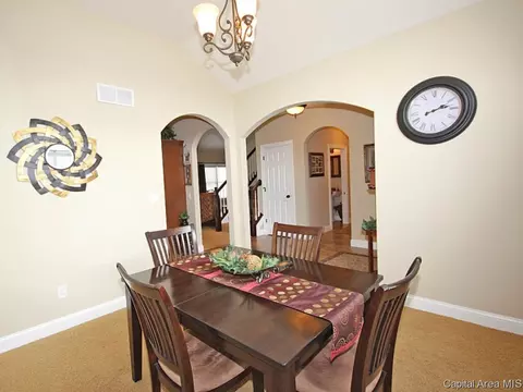 496 Woodbridge Rd, Springfield, IL 62711 photo 14