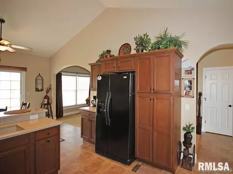 496 Woodbridge Rd, Springfield, IL 62711 photo 10