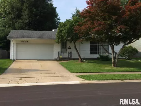 2204 Trowbridge Rd, Springfield, IL 62703 photo 2