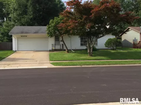 2204 Trowbridge Rd, Springfield, IL 62703 photo 1