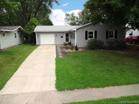 2117 Keokuk Dr, Springfield, IL 62702 photo 1