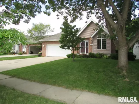 1421 Guemes, Springfield, IL 62702 photo 1