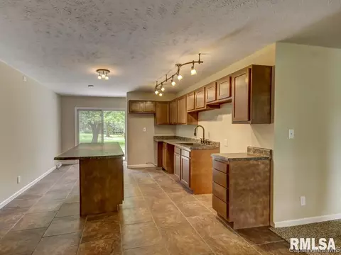 3081 Winch Rd, Springfield, IL 62707 photo 8