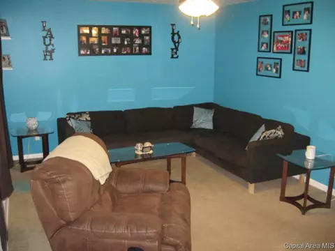 29 Midland Ct, Springfield, IL 62702 photo 3