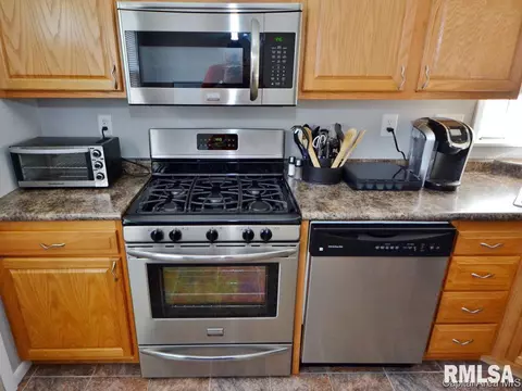 29 Midland Ct, Springfield, IL 62702 photo 13