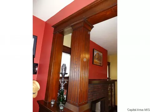 2016 S 4th St, Springfield, IL 62703 photo 9