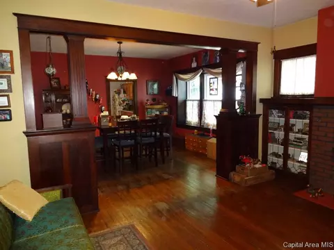 2016 S 4th St, Springfield, IL 62703 photo 5