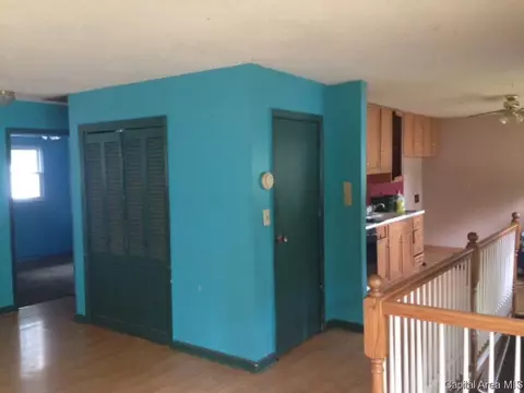1901 N Albany, Springfield, IL 62702 photo 11