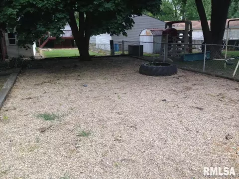1901 N Albany, Springfield, IL 62702 photo 34