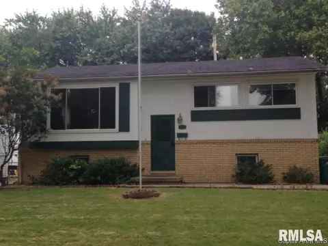 1901 N Albany, Springfield, IL 62702 photo 1