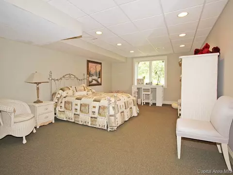 2109 Greenside Dr, Springfield, IL 62704 photo 22