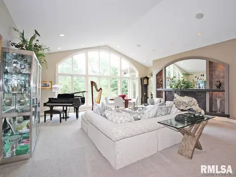 2109 Greenside Dr, Springfield, IL 62704 photo 7