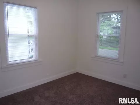 2504 S 8th, Springfield, IL 62703 photo 7