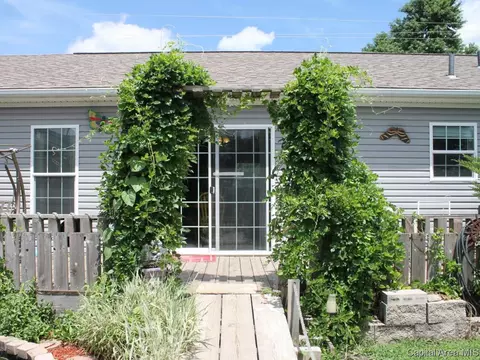 2036 E Cedar St, Springfield, IL 62703 photo 3