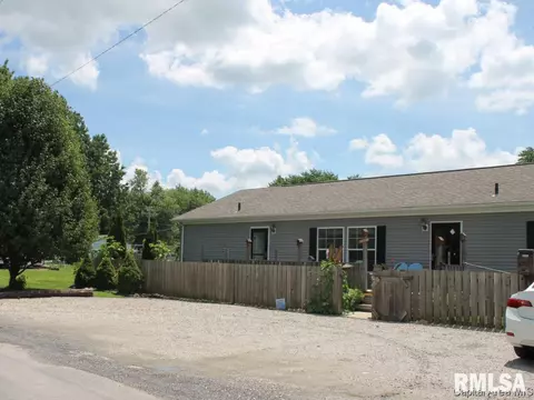 2036 E Cedar St, Springfield, IL 62703 photo 2