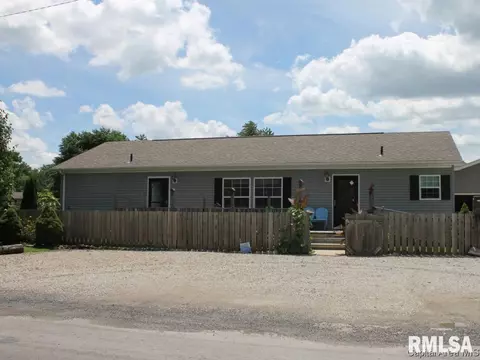 2036 E Cedar St, Springfield, IL 62703 photo 1