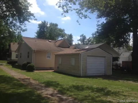 1219 E Pine St, Springfield, IL 62703 photo 5