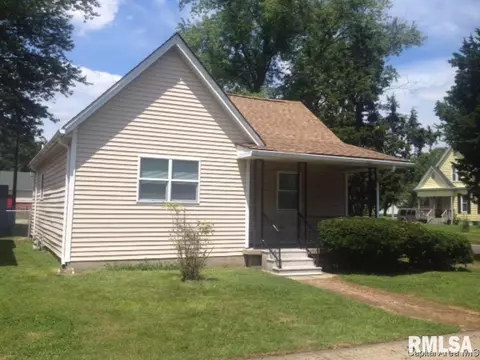 1219 E Pine St, Springfield, IL 62703 photo 1