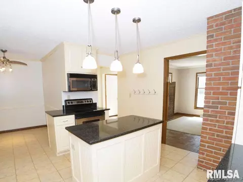 3501 Bluff Rd, Springfield, IL 62711 photo 7