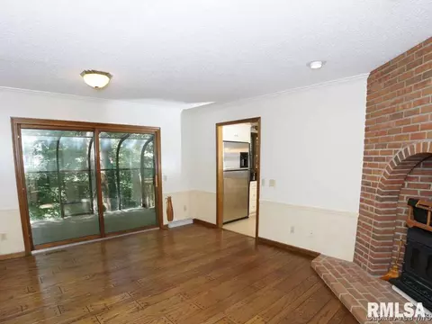 3501 Bluff Rd, Springfield, IL 62711 photo 4