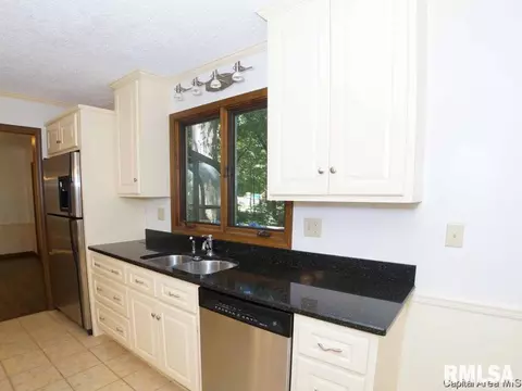 3501 Bluff Rd, Springfield, IL 62711 photo 10